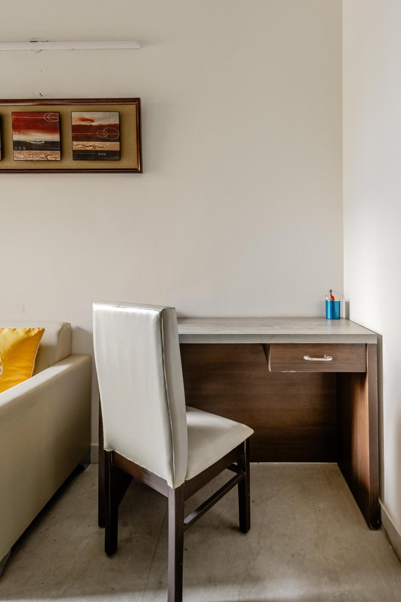 Lime Tree Service Apartment Golf Course Road, คูร์เคาน์ ภายนอก รูปภาพ