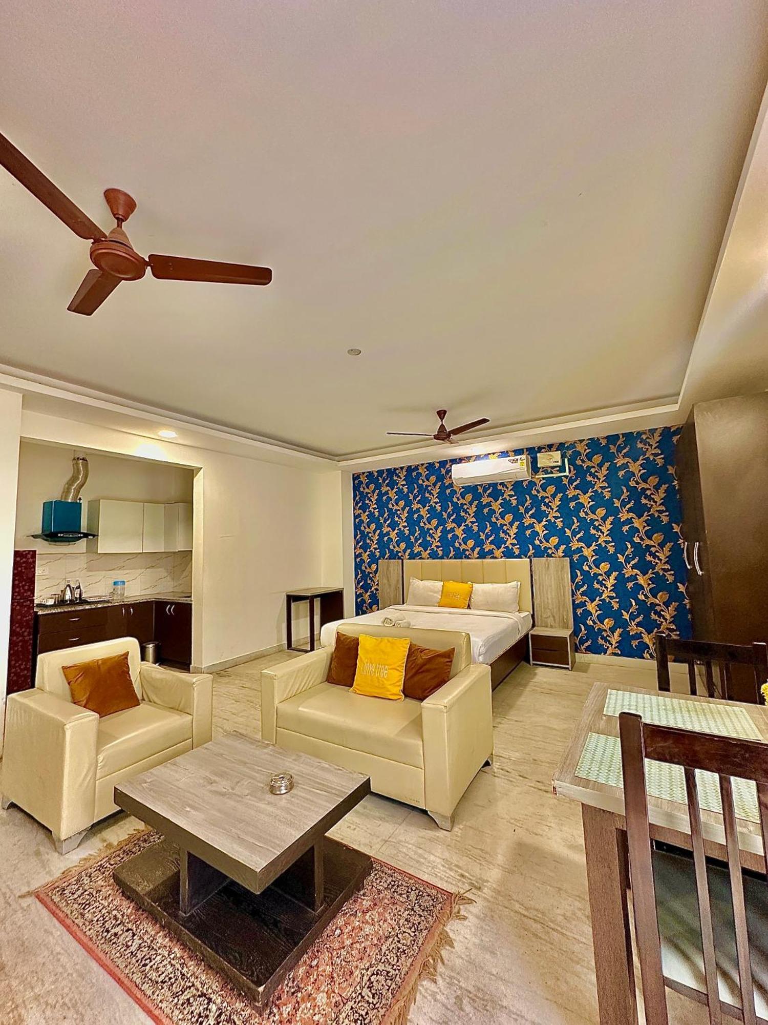 Lime Tree Service Apartment Golf Course Road, คูร์เคาน์ ภายนอก รูปภาพ